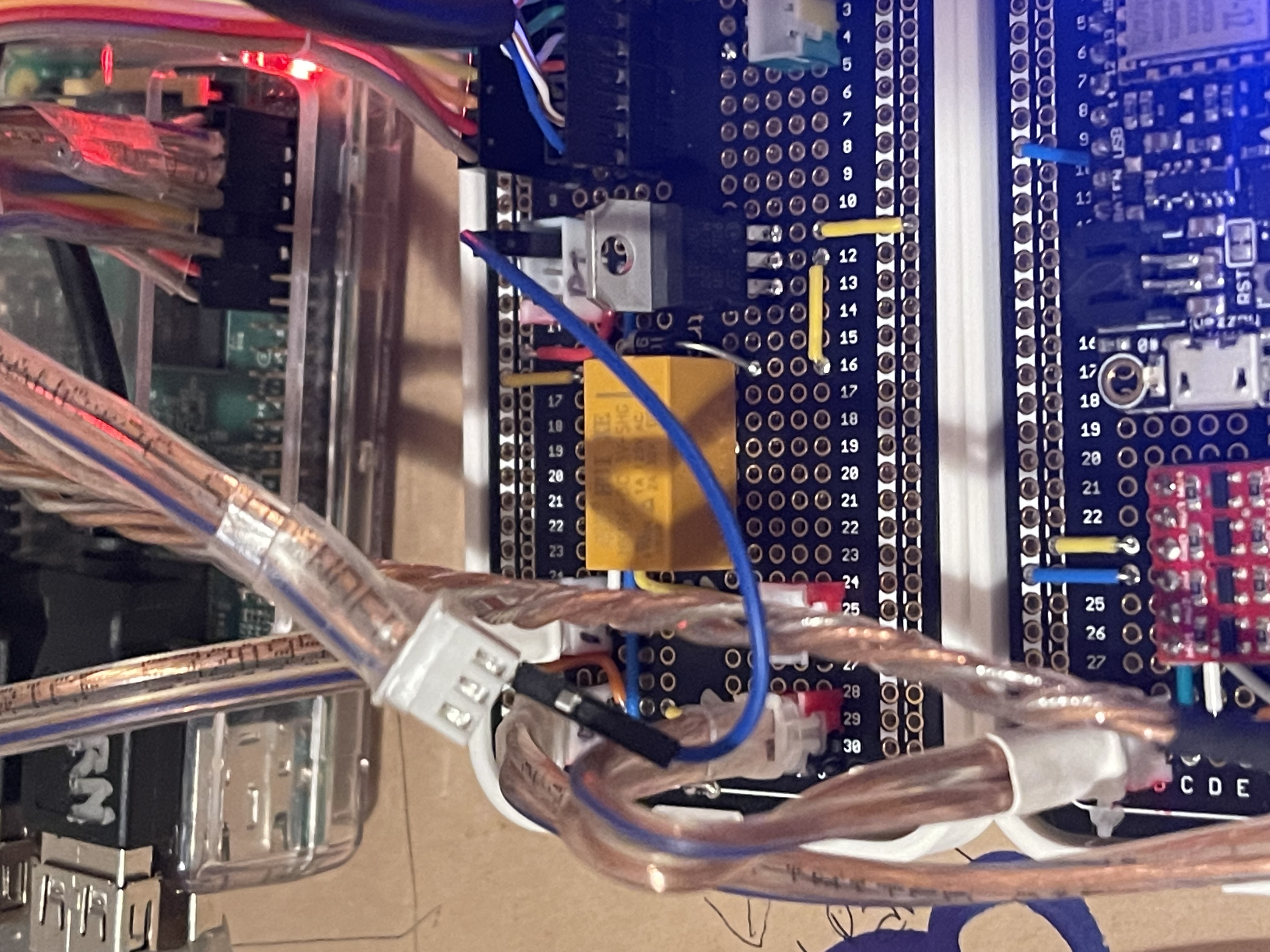 Testing that it all works without Pi power but with fan control still wired up