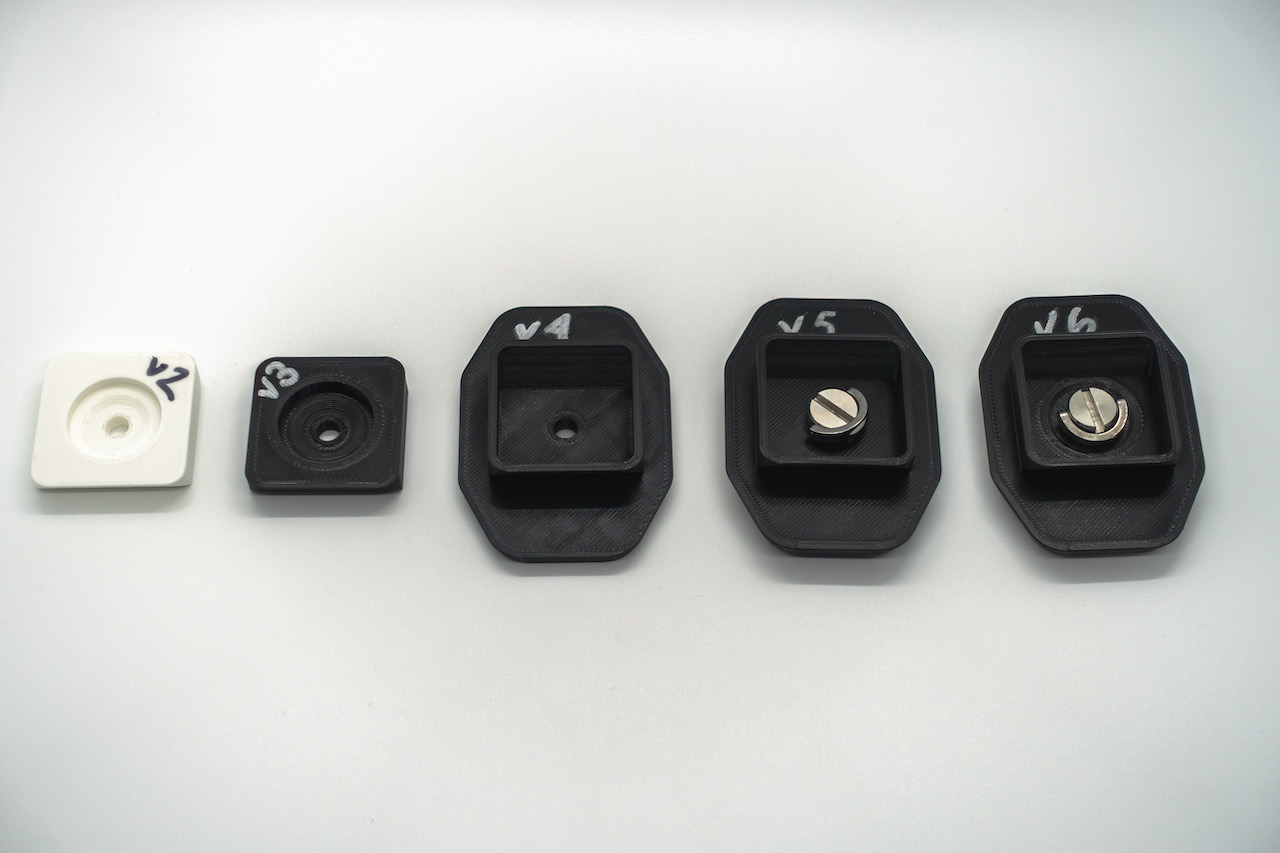 Subsequent versions of the tripod quick-release plate